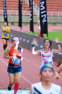 BIB: 1083
                            <button type="button" onclick="openModal(4599154)" class="btn btn-primary btn-sm float-right btn-popup" data-toggle="modal" data-target=".modal-high-quality">
                        <i class="fas fa-shopping-cart"></i> Add to Cart
                    </button>
                                            <button type="button" onclick="isThisMe(4599154, true)" class="btn btn-success btn-sm float-right btn-popup btn-isme hidden" data-toggle="tooltip" data-placement="bottom" title="นี่คือรูปของคุณใช่ไหม คลิกที่นี่เพื่อเอาเข้าอัลบั้ม">
                        <i class="fas fa-plus"></i> Add to album
                    </button>
                    <button type="button" onclick="isThisMe(4599154, false)" class="btn btn-warning btn-sm float-right btn-popup btn-isnotme hidden">
                        <i class="fas fa-ban"></i> Remove from album
                    </button>